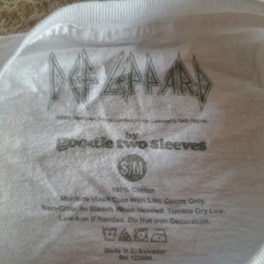 Band tee - Picture 3 of 4